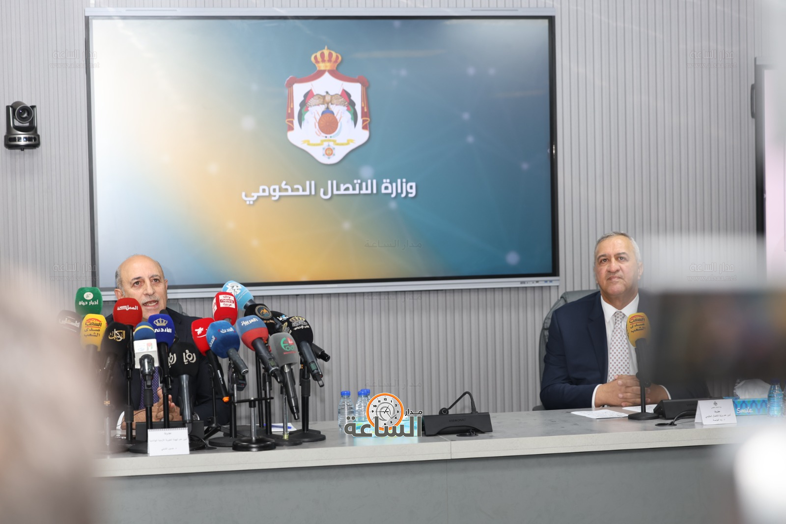 Madar Al-Saa Images 0.5172210436408009