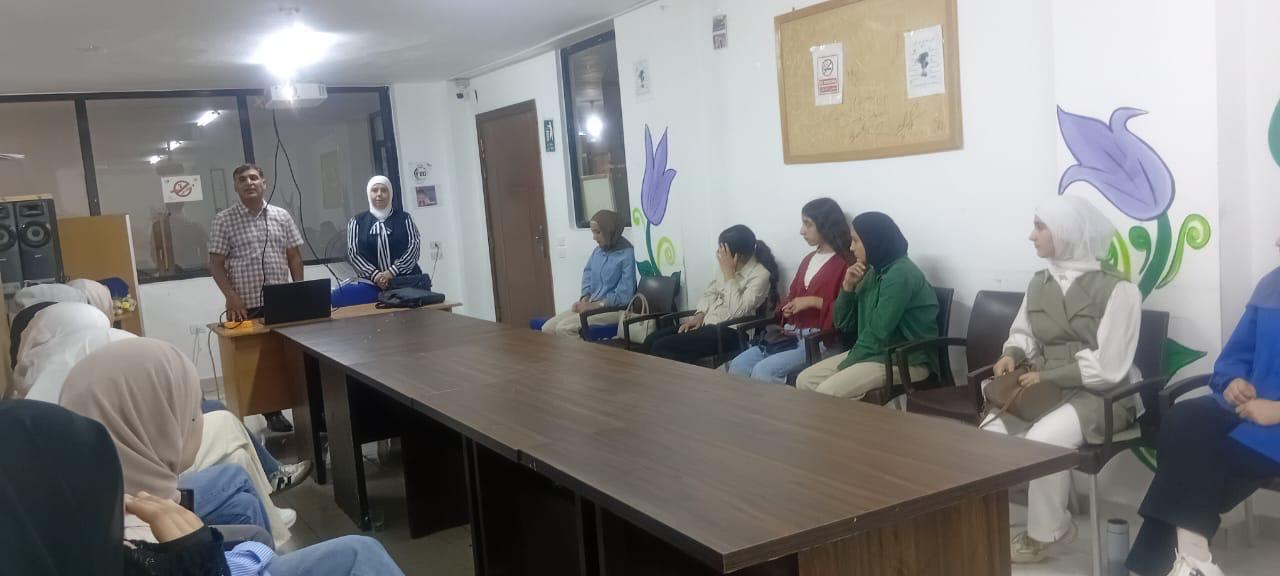 Madar Al-Saa Images 0.14428781848129535