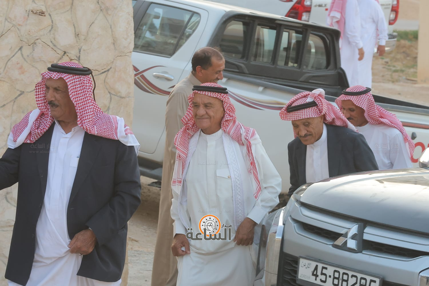 Madar Al-Saa Images 0.4346917172061838