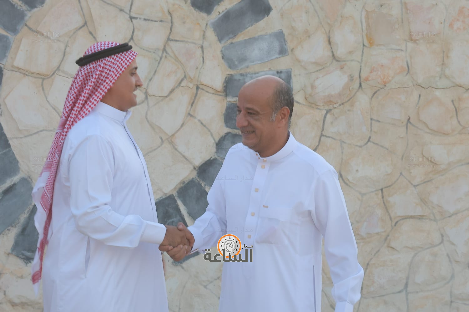 Madar Al-Saa Images 0.934078926364782