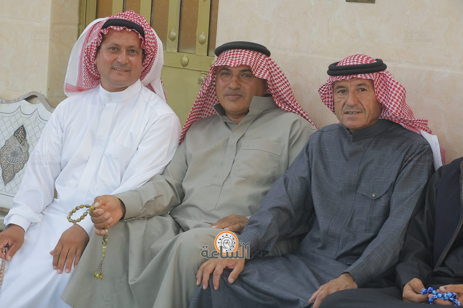 Madar Al-Saa Images 0.0037164243210481285