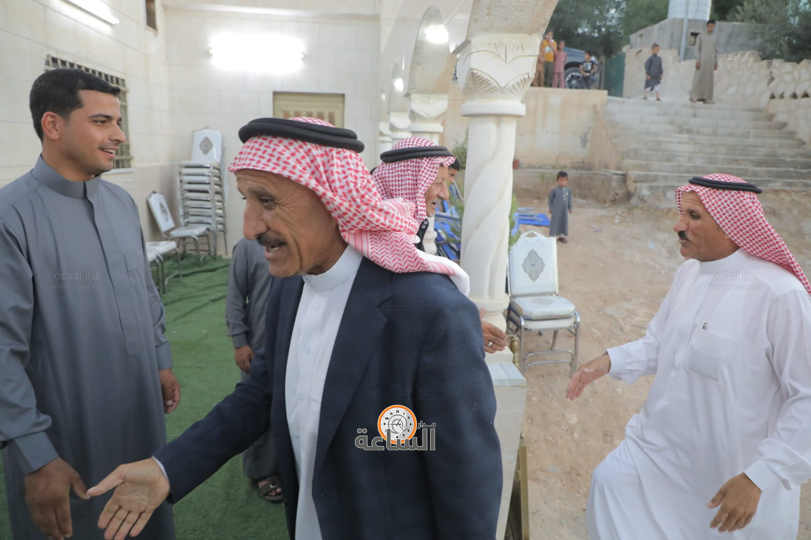 Madar Al-Saa Images 0.4824402889888414