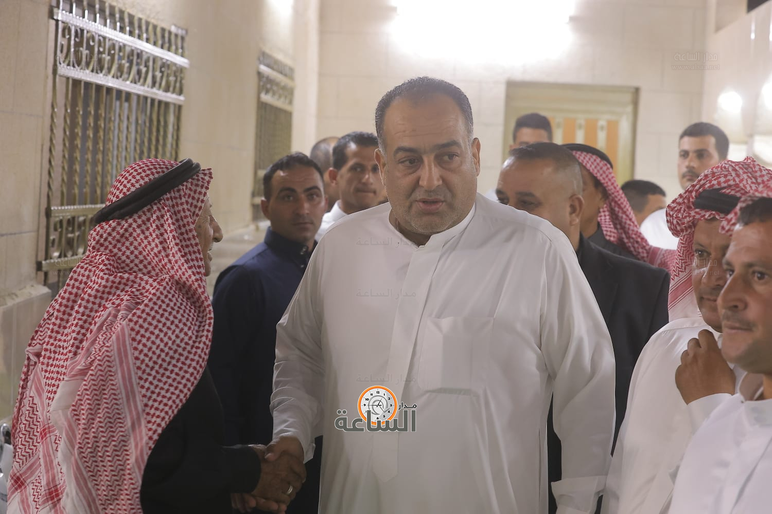 Madar Al-Saa Images 0.9868620832979225