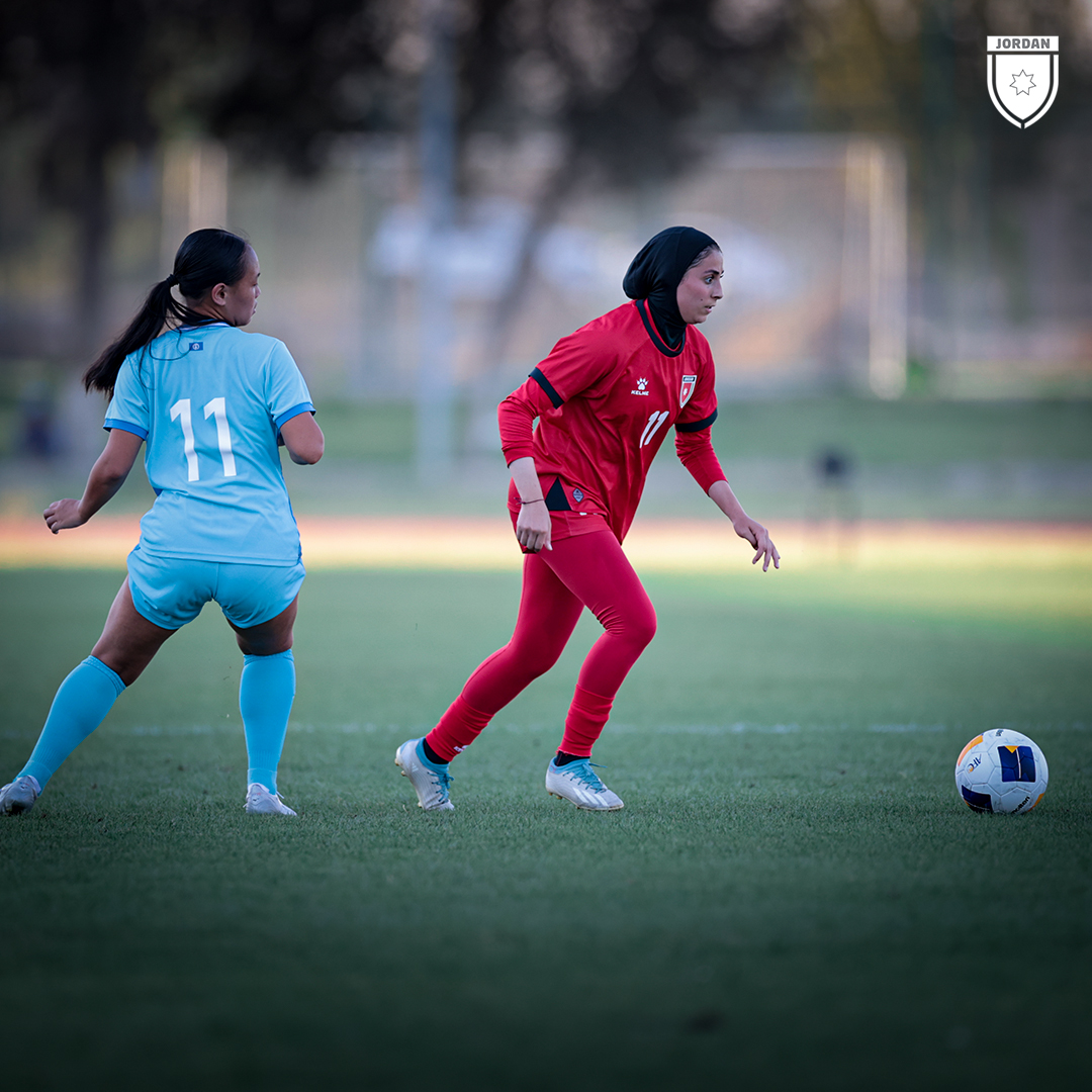 Madar Al-Saa Images 0.8601154459901968