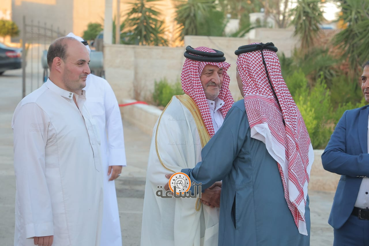 Madar Al-Saa Images 0.9563943500592924