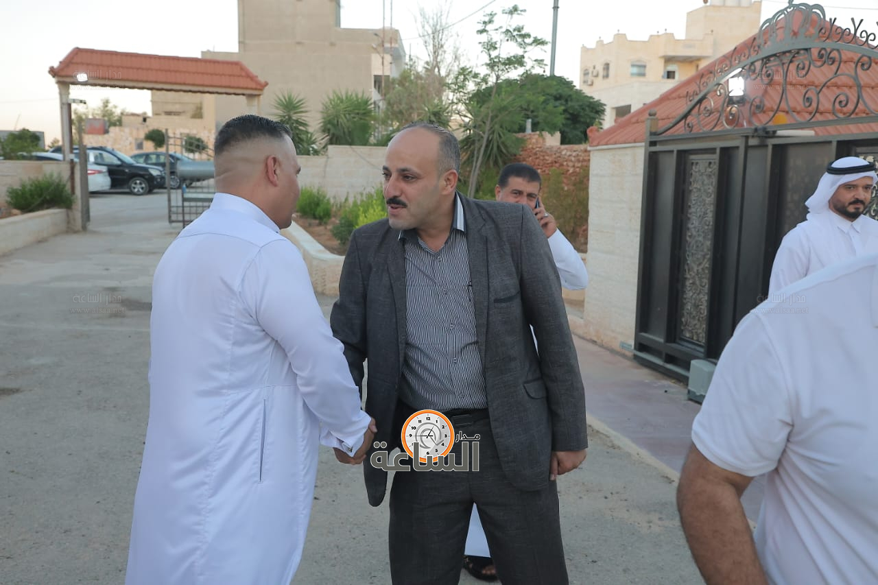 Madar Al-Saa Images 0.3022707171962433