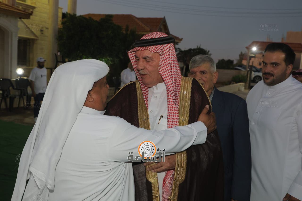 Madar Al-Saa Images 0.8822313759417963