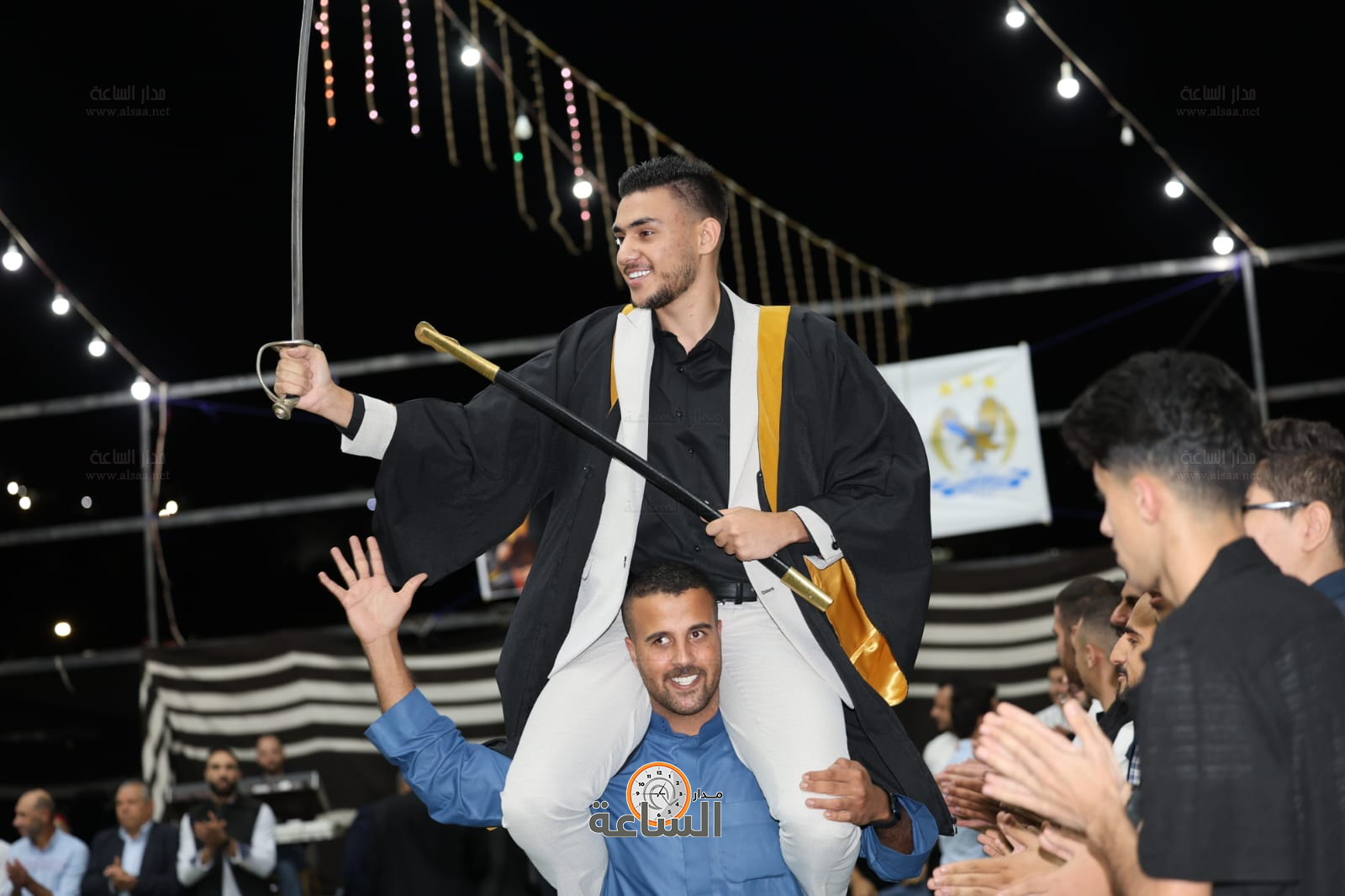 Madar Al-Saa Images 0.08777629933574216