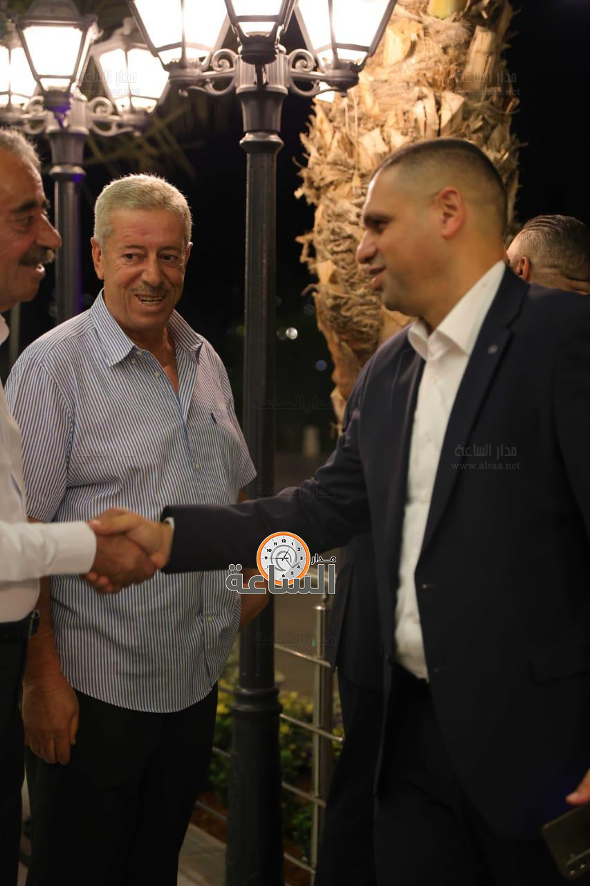 Madar Al-Saa Images 0.8213757861683536