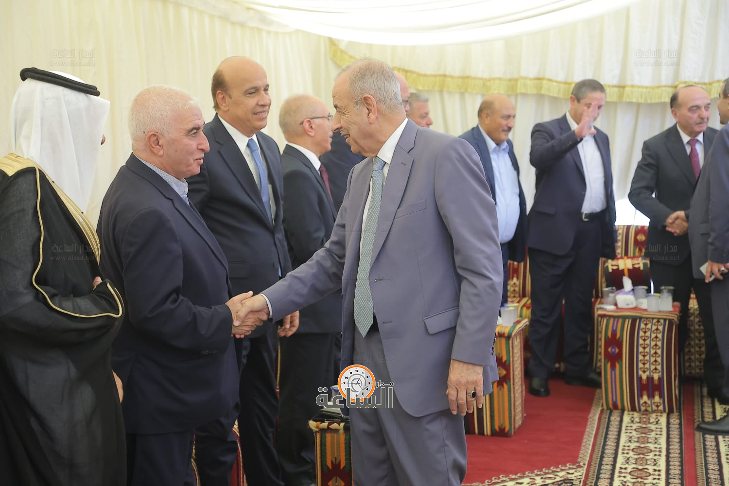 Madar Al-Saa Images 0.1046242415203481