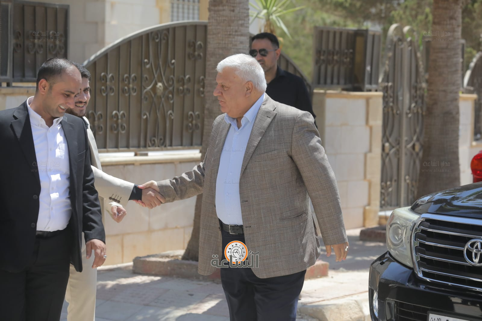 Madar Al-Saa Images 0.6981559936174015