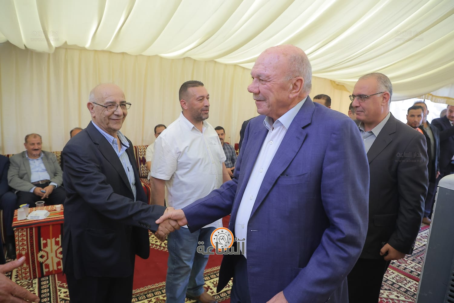 Madar Al-Saa Images 0.1500088723442089