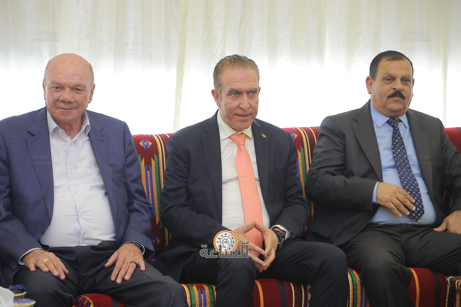 Madar Al-Saa Images 0.9936205994170022