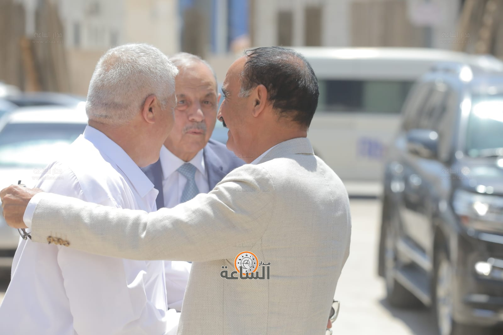 Madar Al-Saa Images 0.7121167386066386