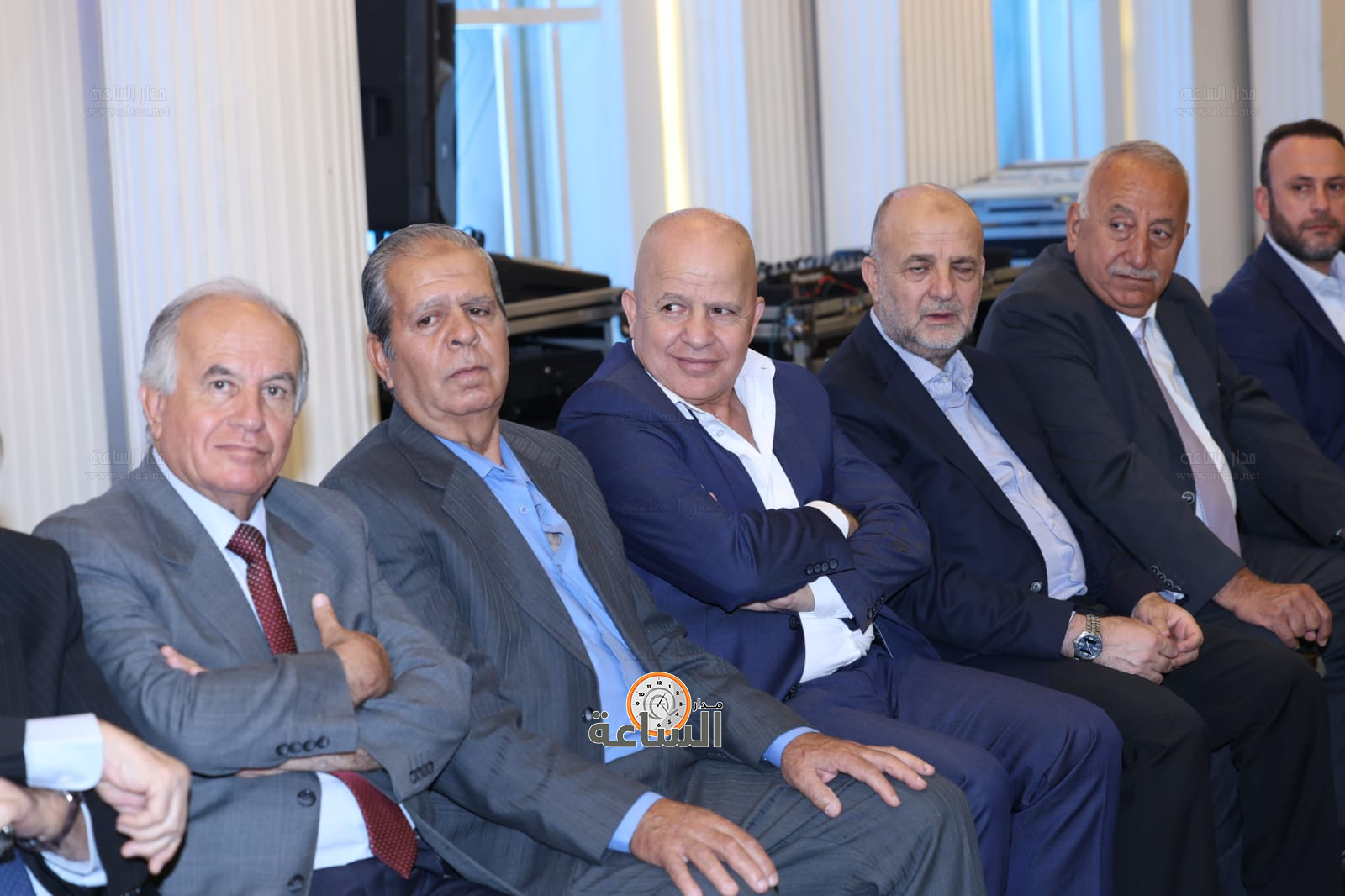 Madar Al-Saa Images 0.3666503360394744