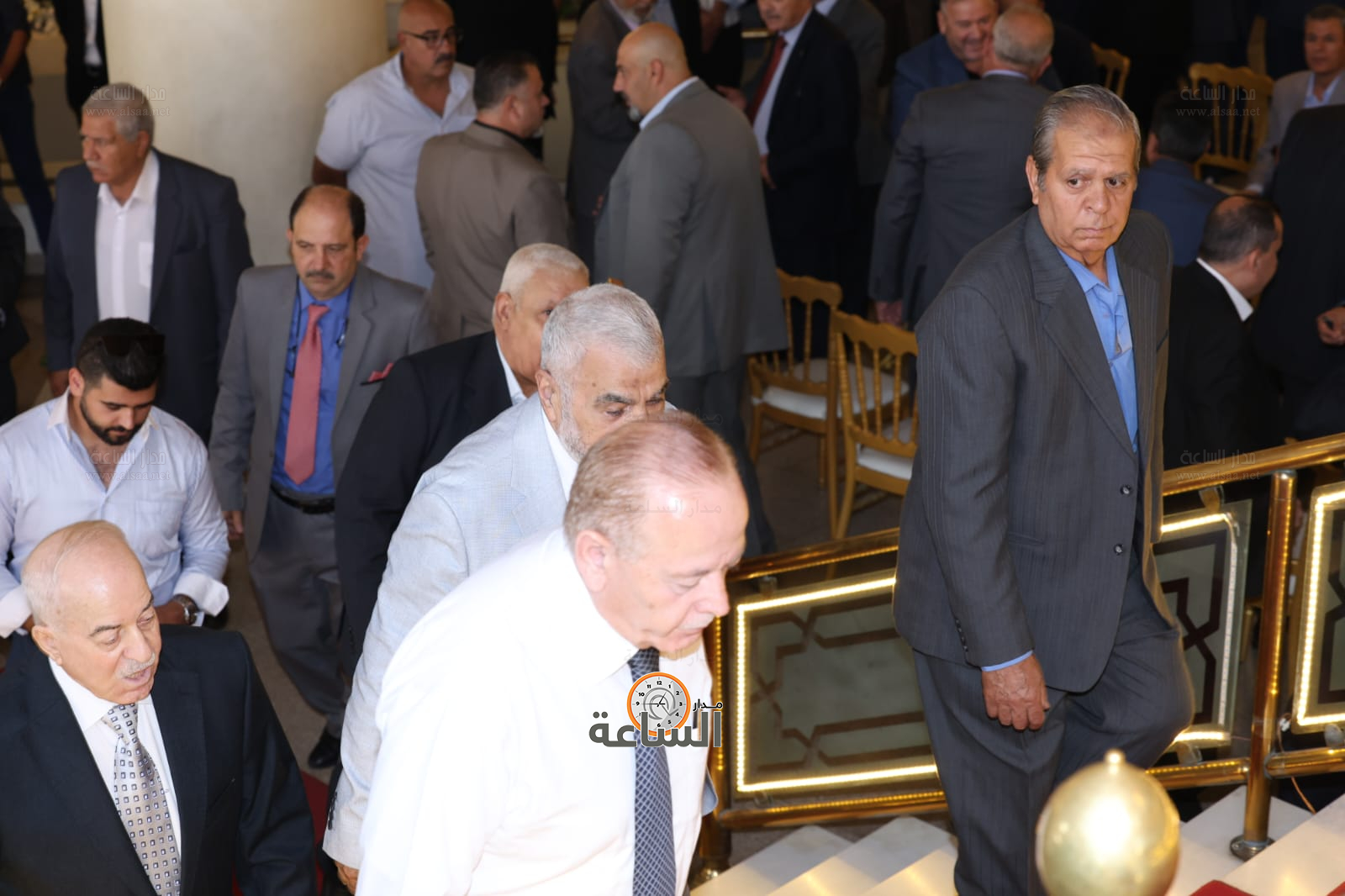 Madar Al-Saa Images 0.7416273776216853