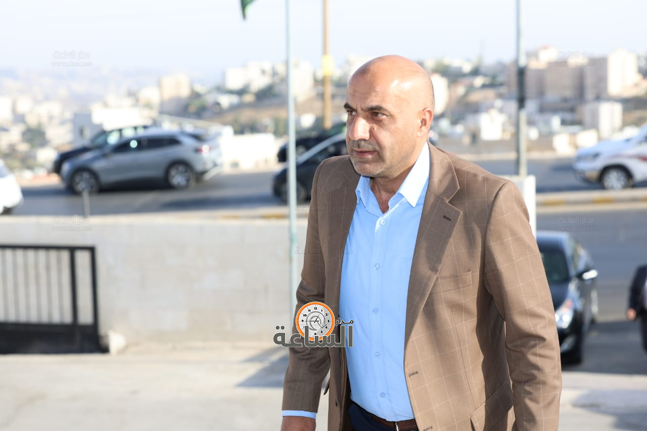 Madar Al-Saa Images 0.697758948485814