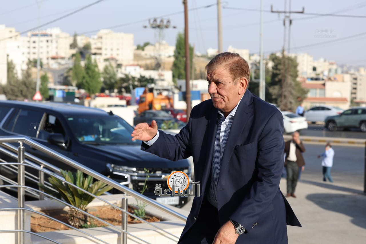 

المحافظ سعد شهاب

