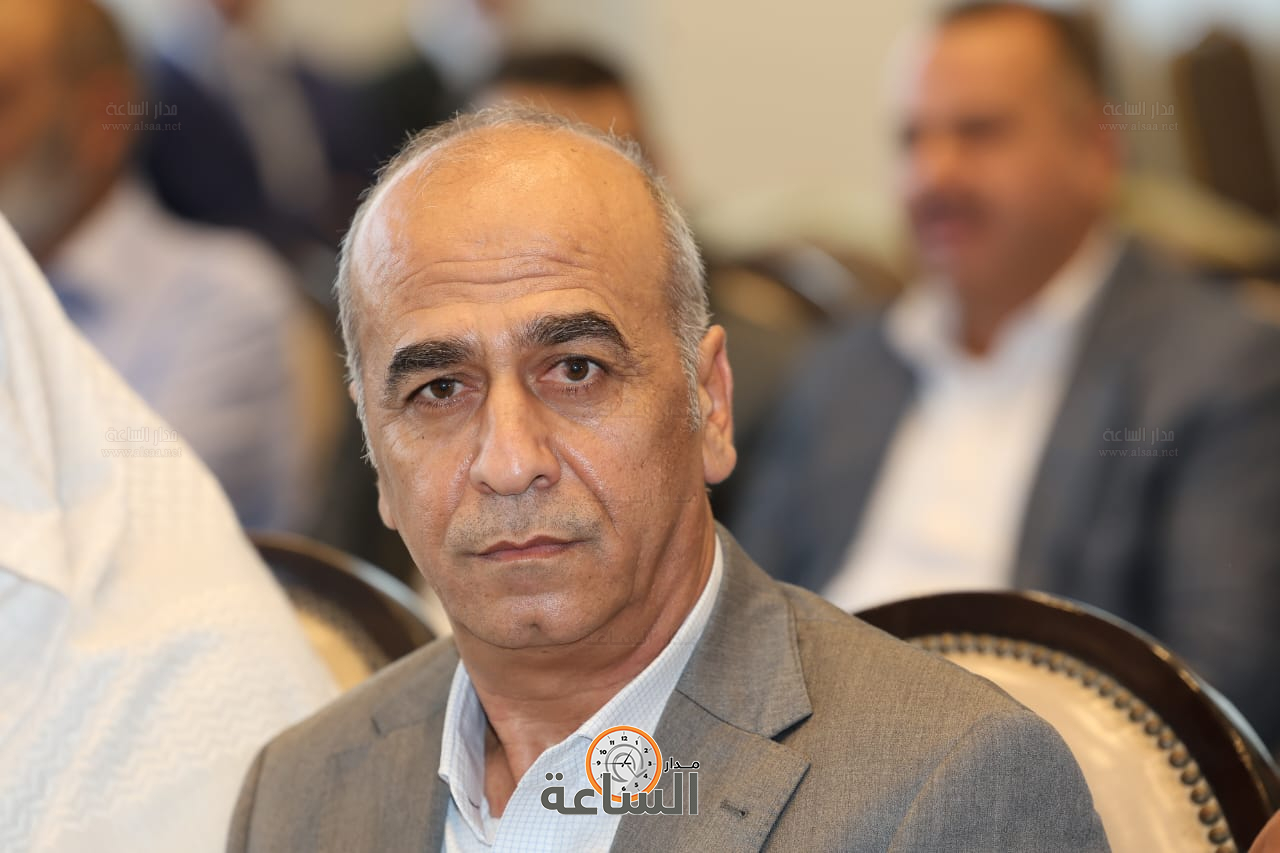 Madar Al-Saa Images 0.8739542861641245