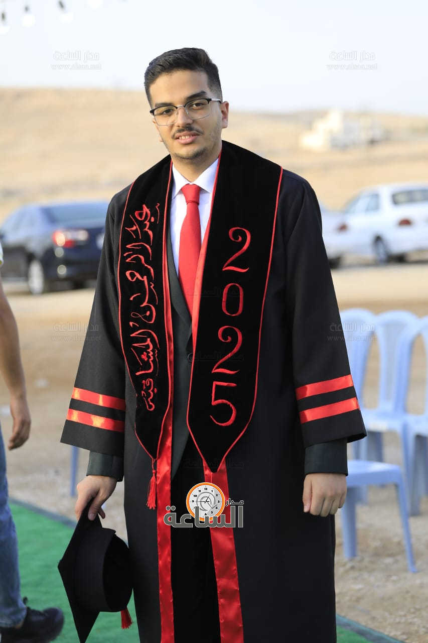 Madar Al-Saa Images 0.892473510918507