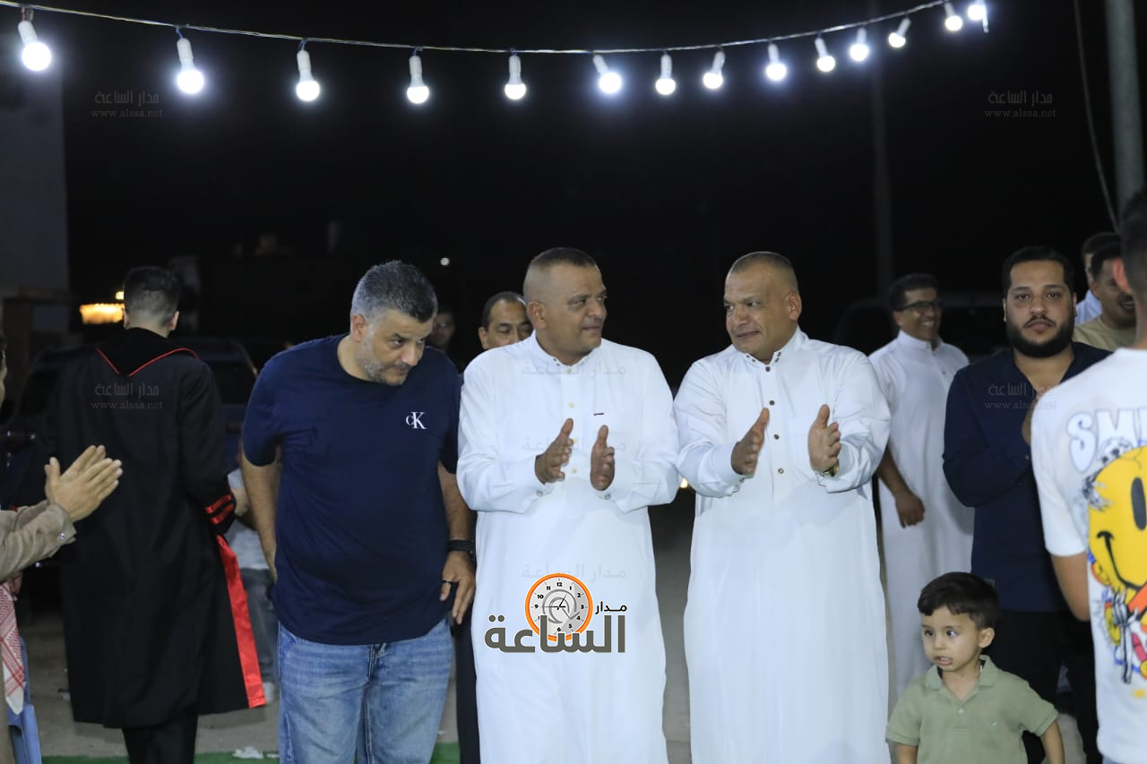 Madar Al-Saa Images 0.07380833712304768