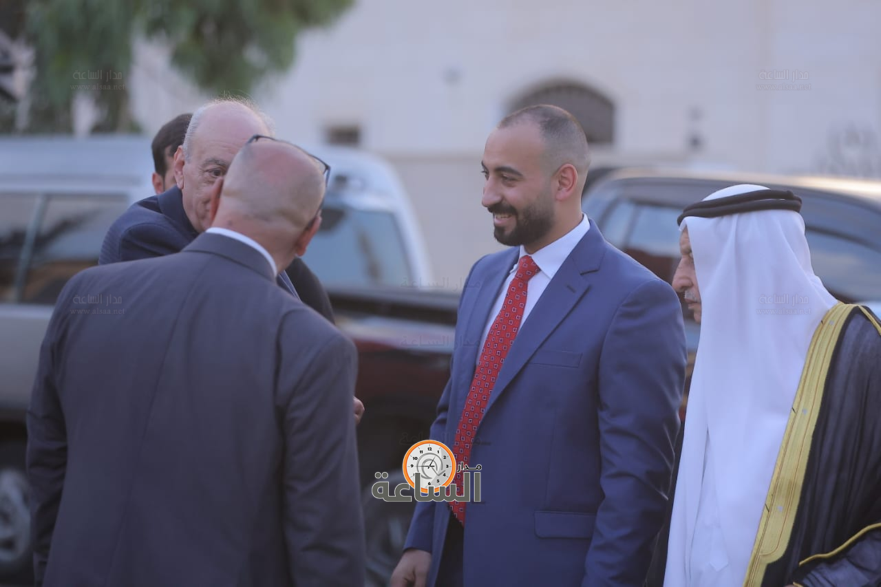 Madar Al-Saa Images 0.26475192595432495