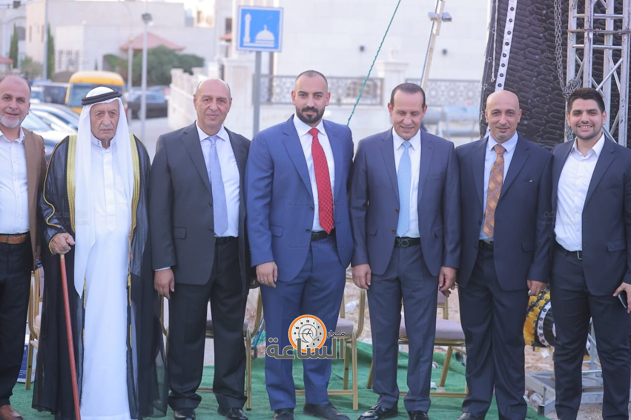 Madar Al-Saa Images 0.5738621181551762