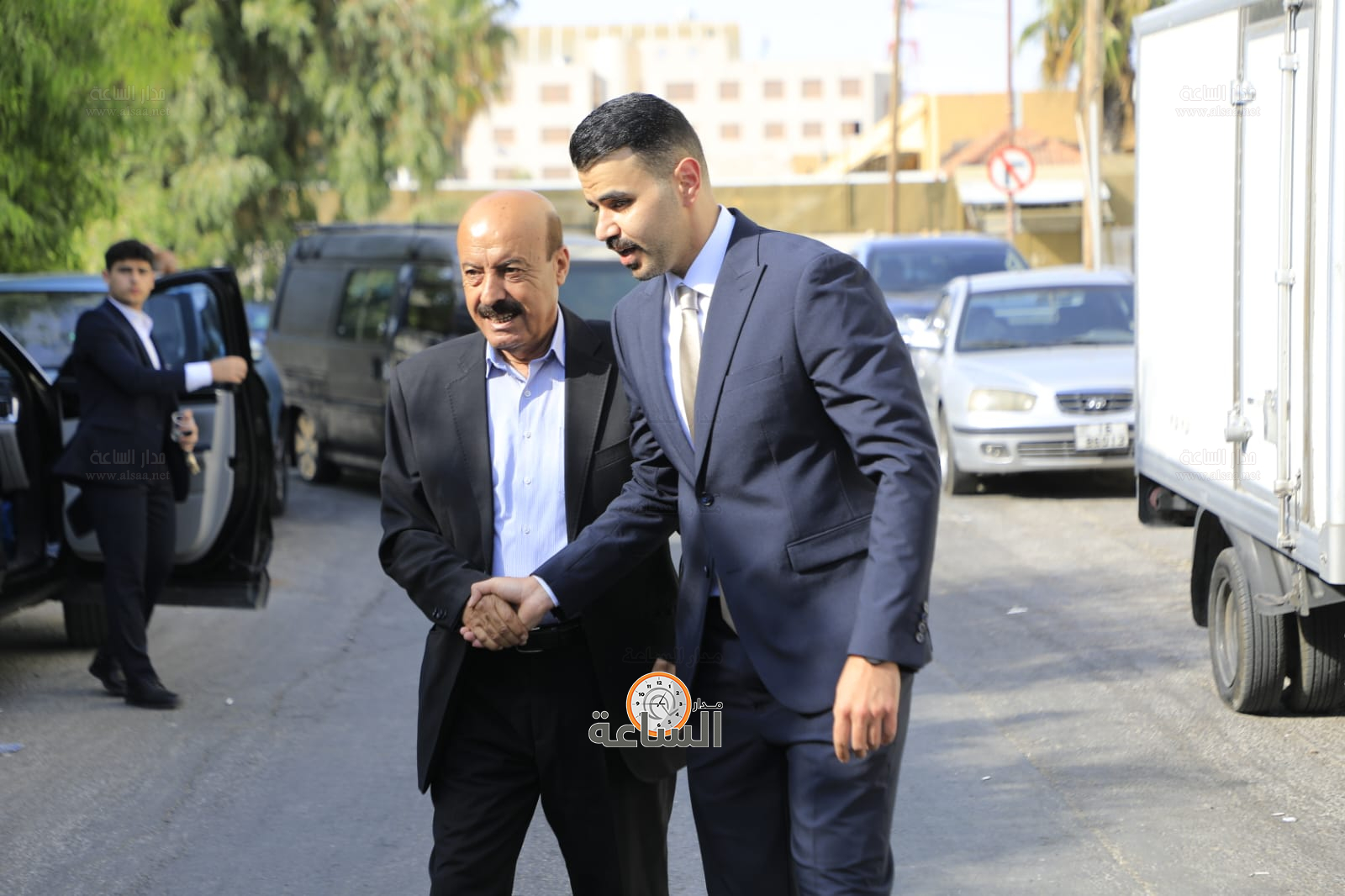 Madar Al-Saa Images 0.7194711775851436