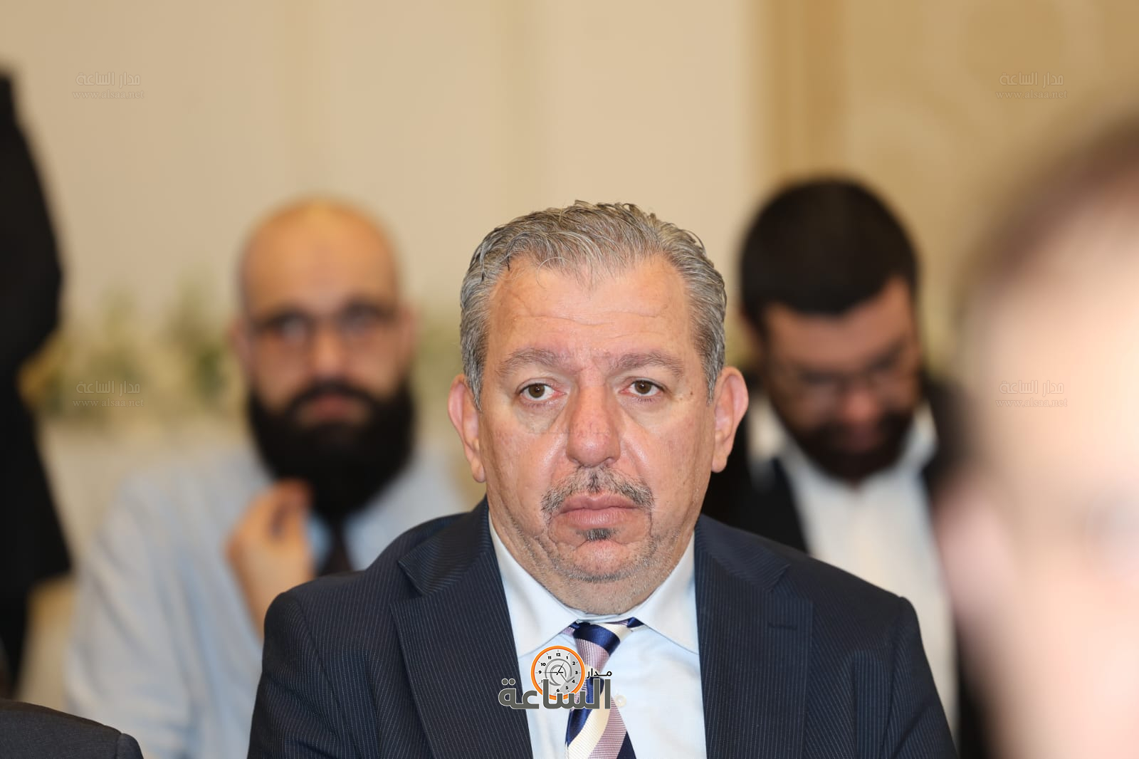 Madar Al-Saa Images 0.611615403408505