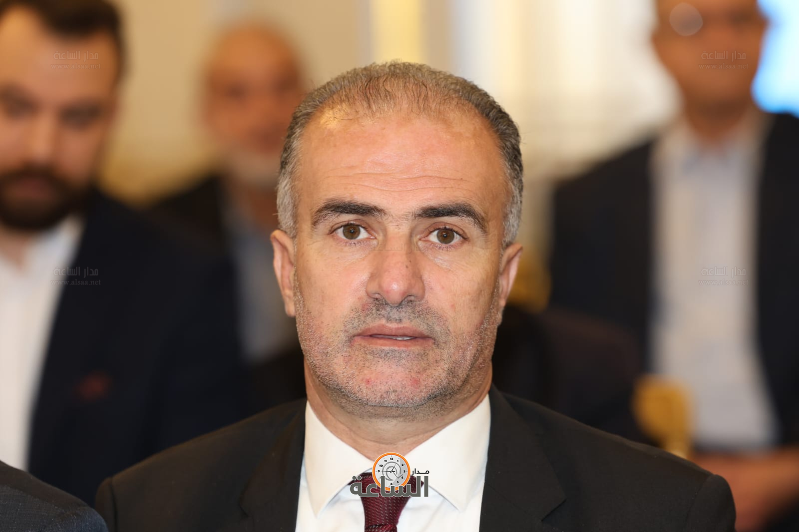 Madar Al-Saa Images 0.19903338371550938