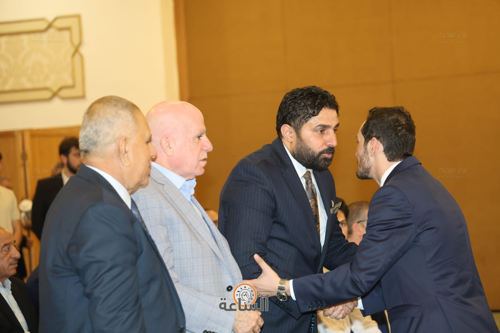 Madar Al-Saa Images 0.8734864427584386