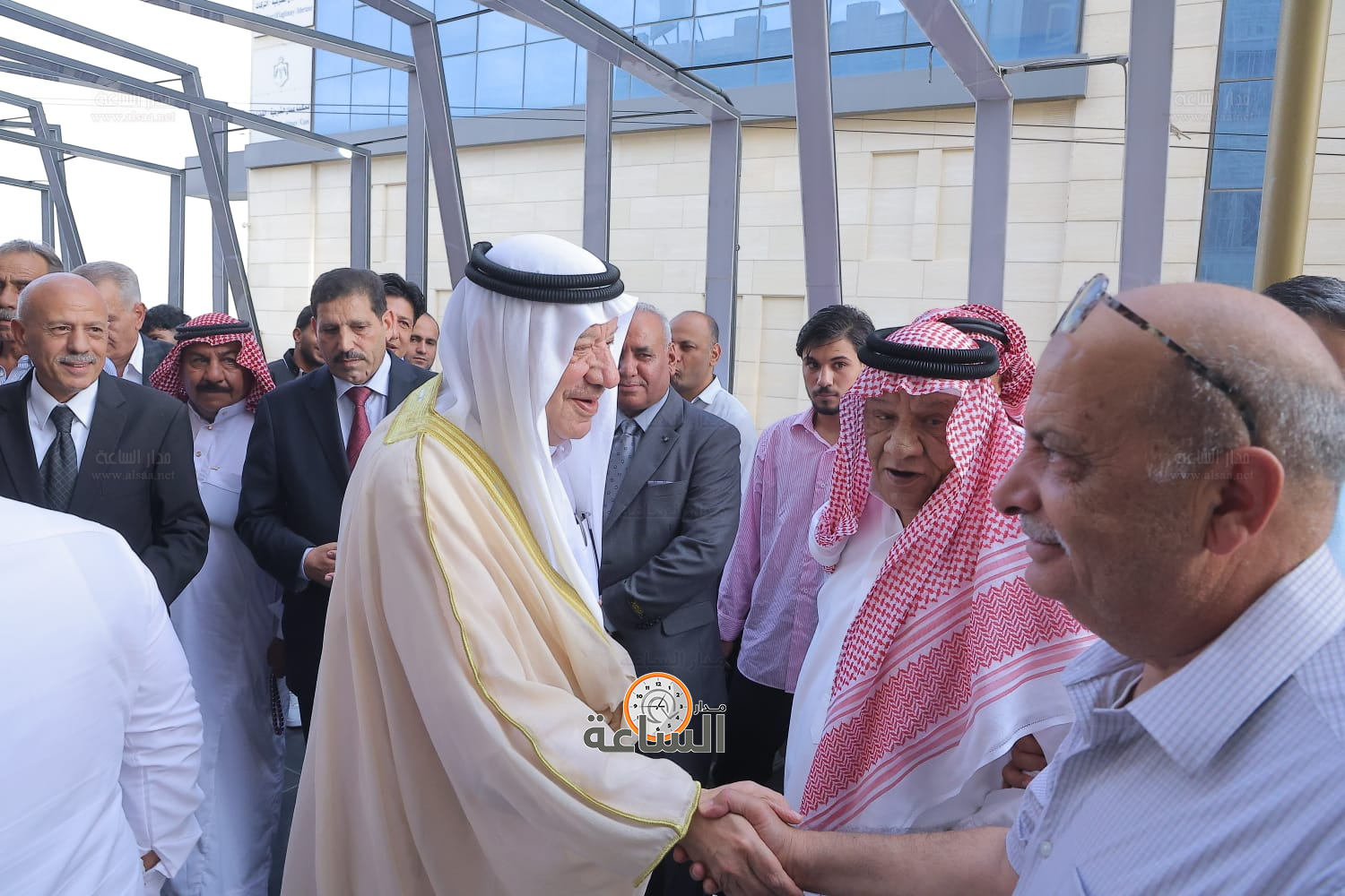 Madar Al-Saa Images 0.036883687388123976