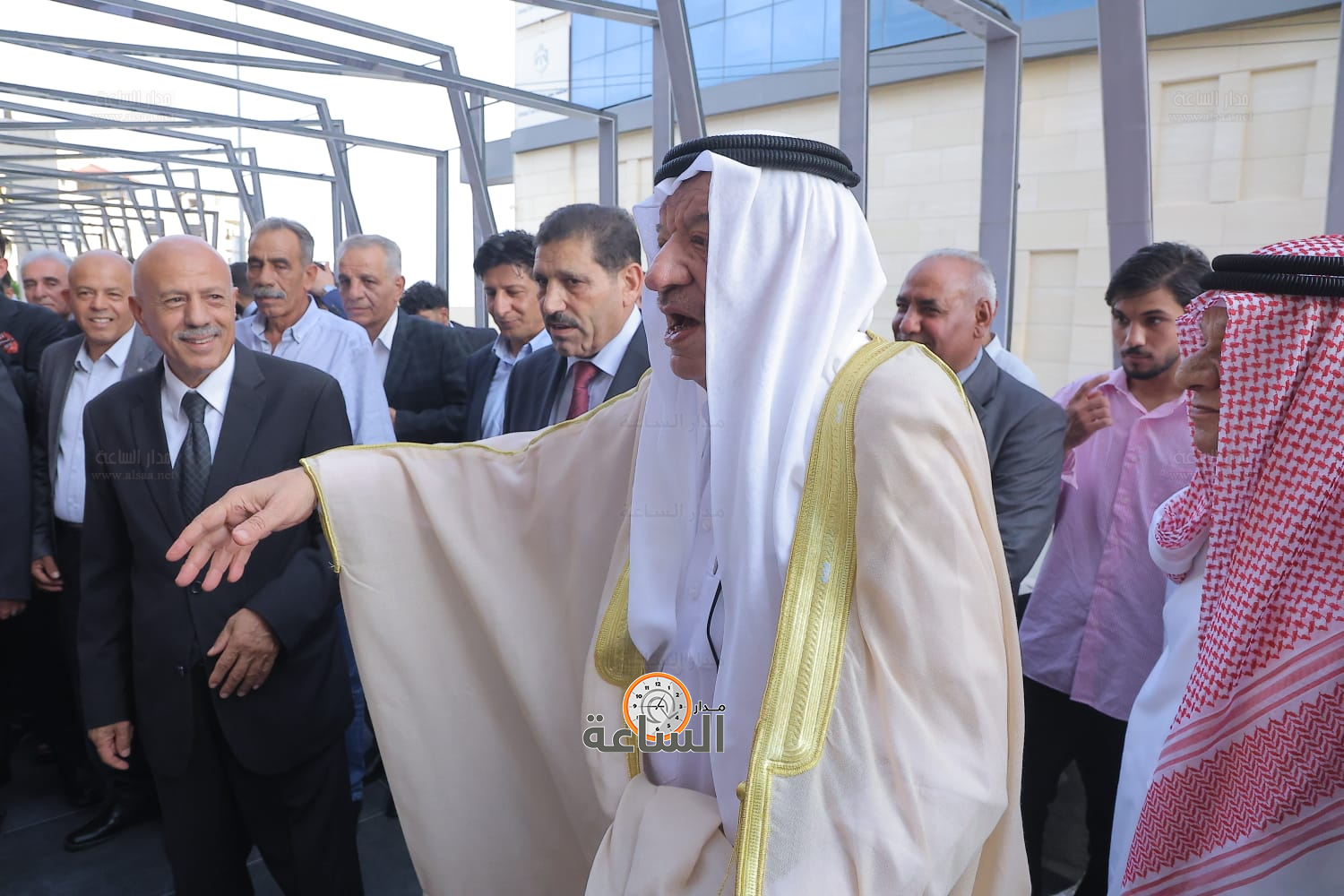 Madar Al-Saa Images 0.3686457889326422