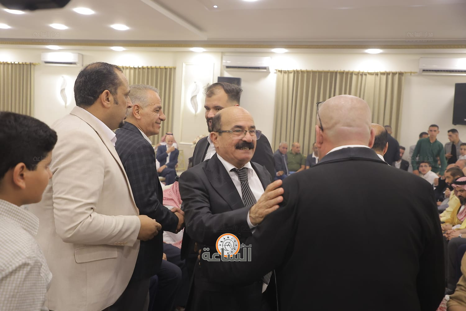 Madar Al-Saa Images 0.381830600462188