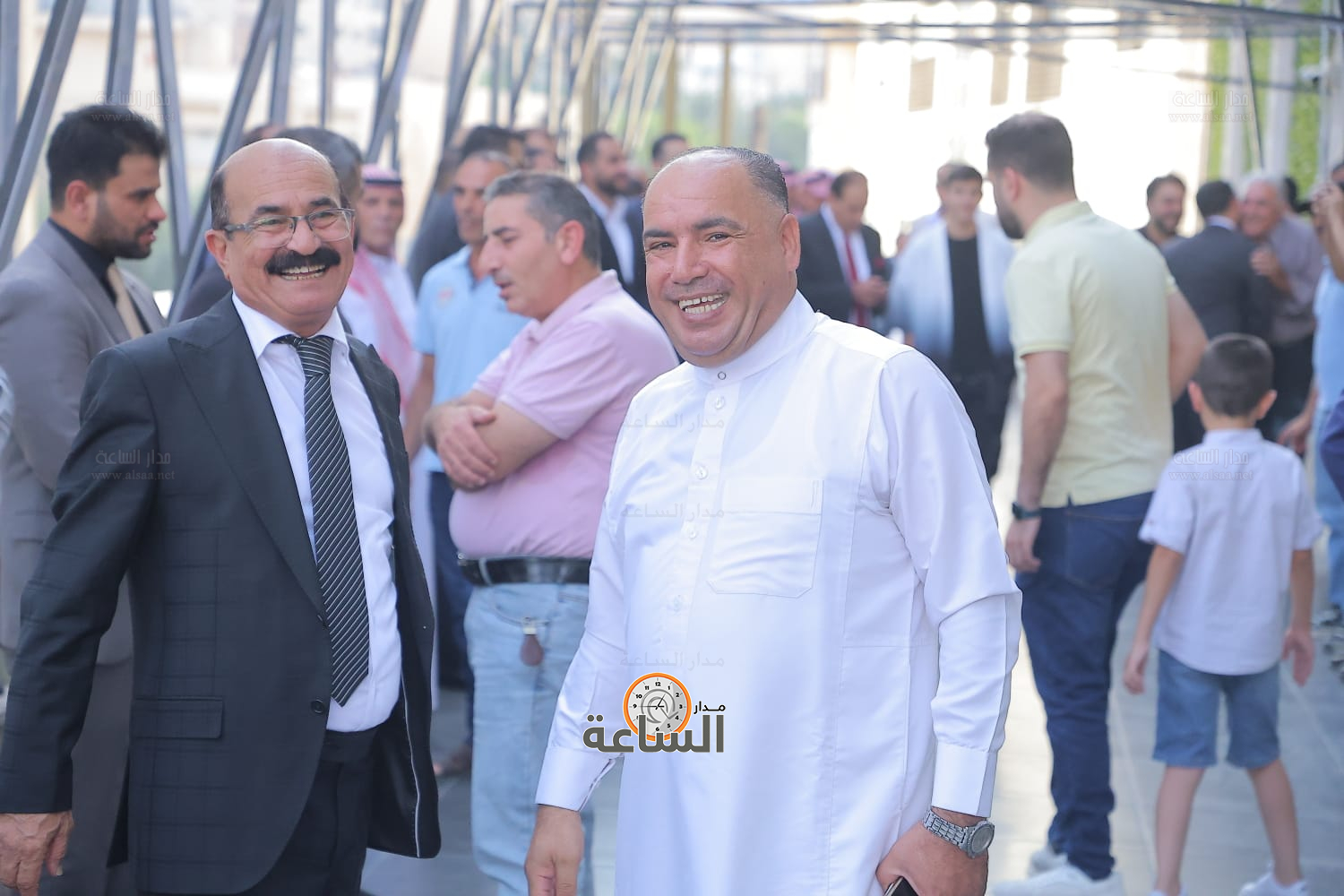 Madar Al-Saa Images 0.5769056450875366