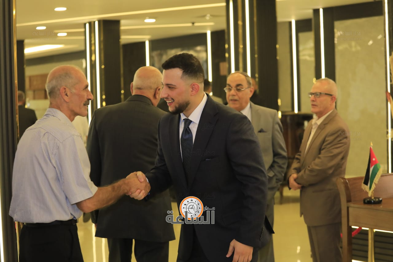 Madar Al-Saa Images 0.5762295865296431