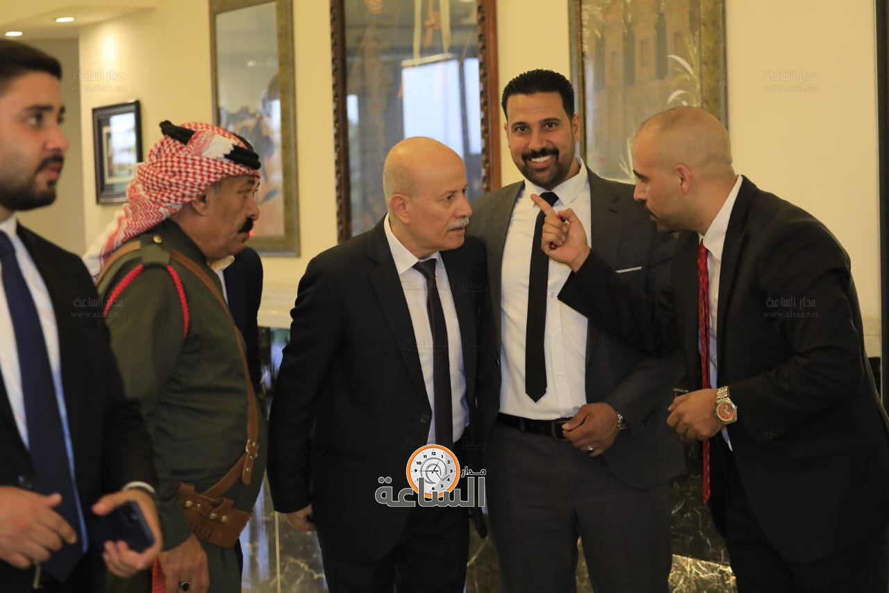 Madar Al-Saa Images 0.9034965680089733