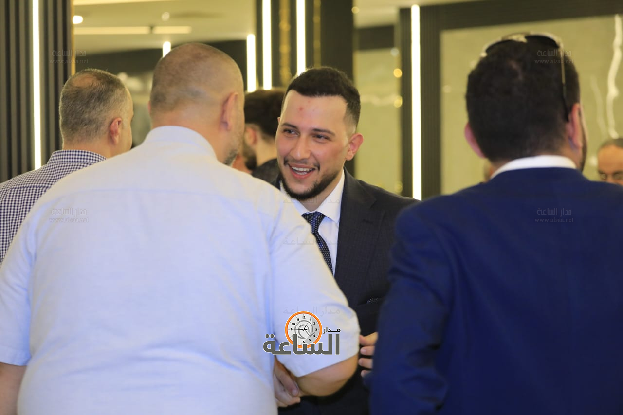 Madar Al-Saa Images 0.2530087382336742