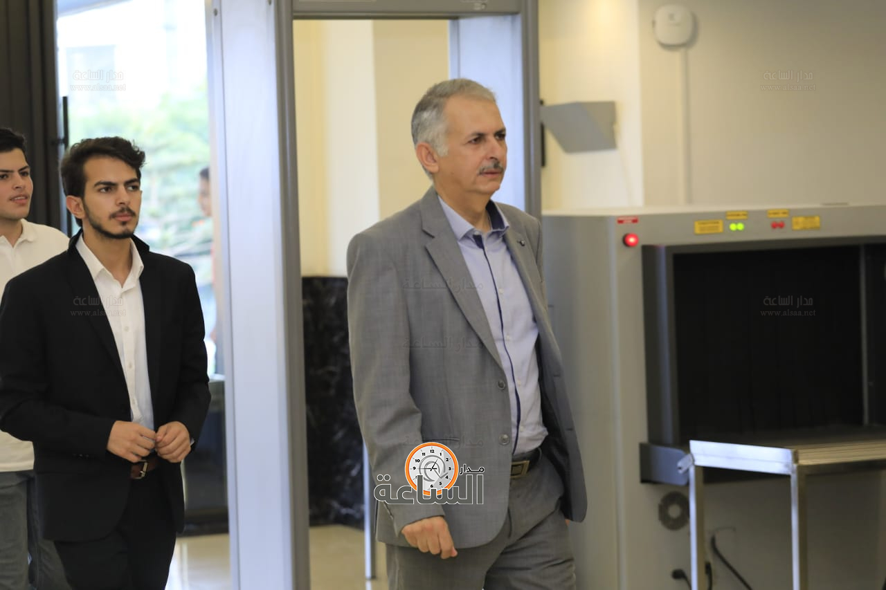 Madar Al-Saa Images 0.1597733261397275