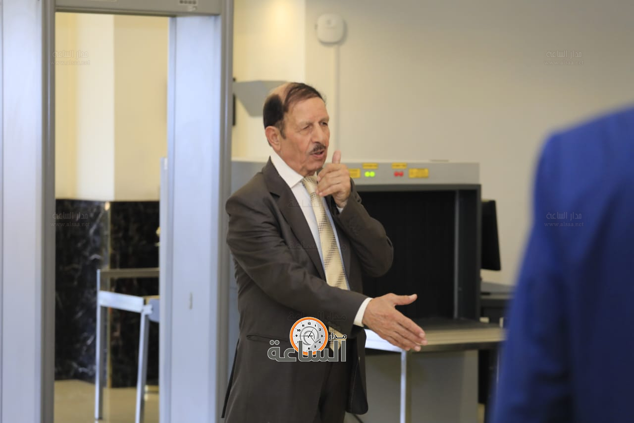 Madar Al-Saa Images 0.07445911548606277