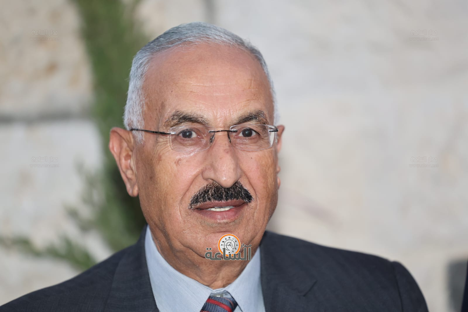 Madar Al-Saa Images 0.48444638690684627