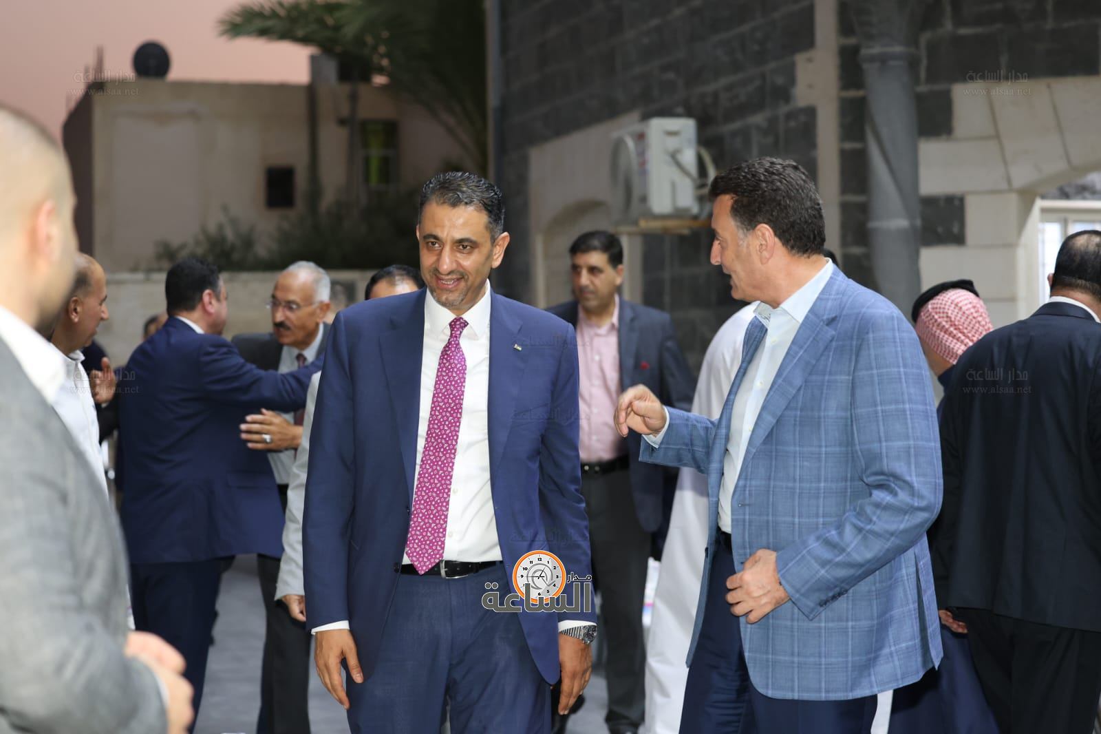 Madar Al-Saa Images 0.21592230141463697