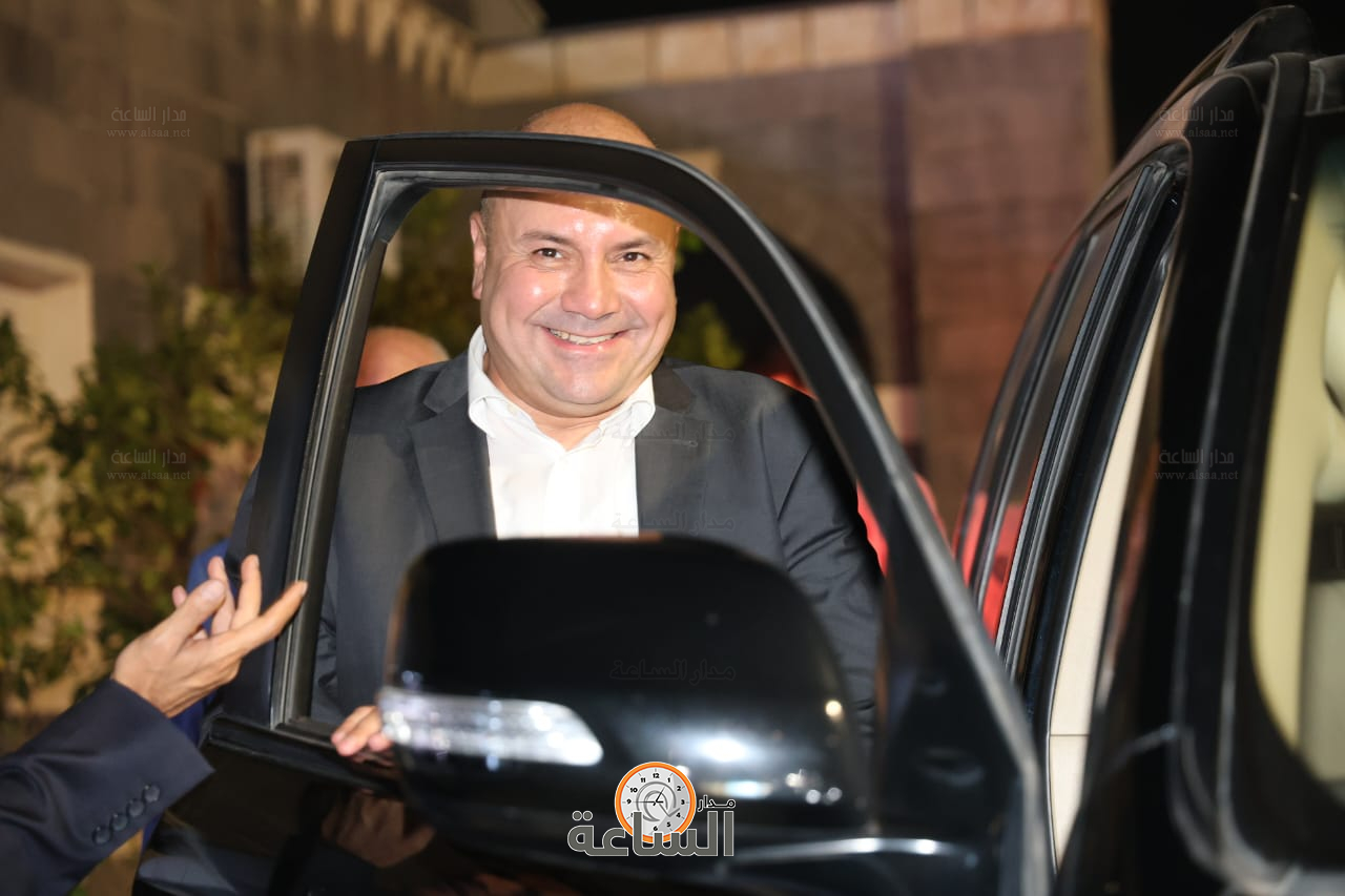 Madar Al-Saa Images 0.3943669769044138