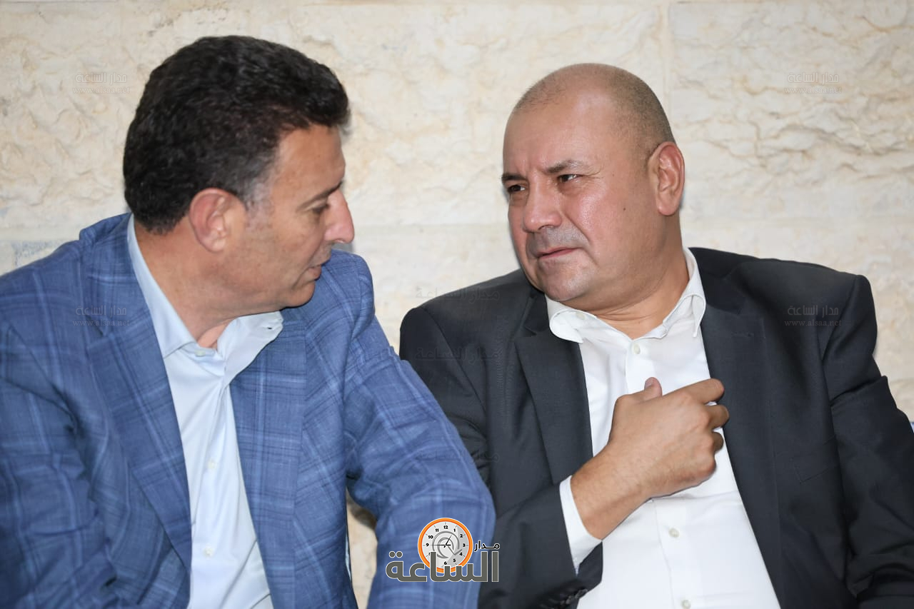 Madar Al-Saa Images 0.7048566688854523