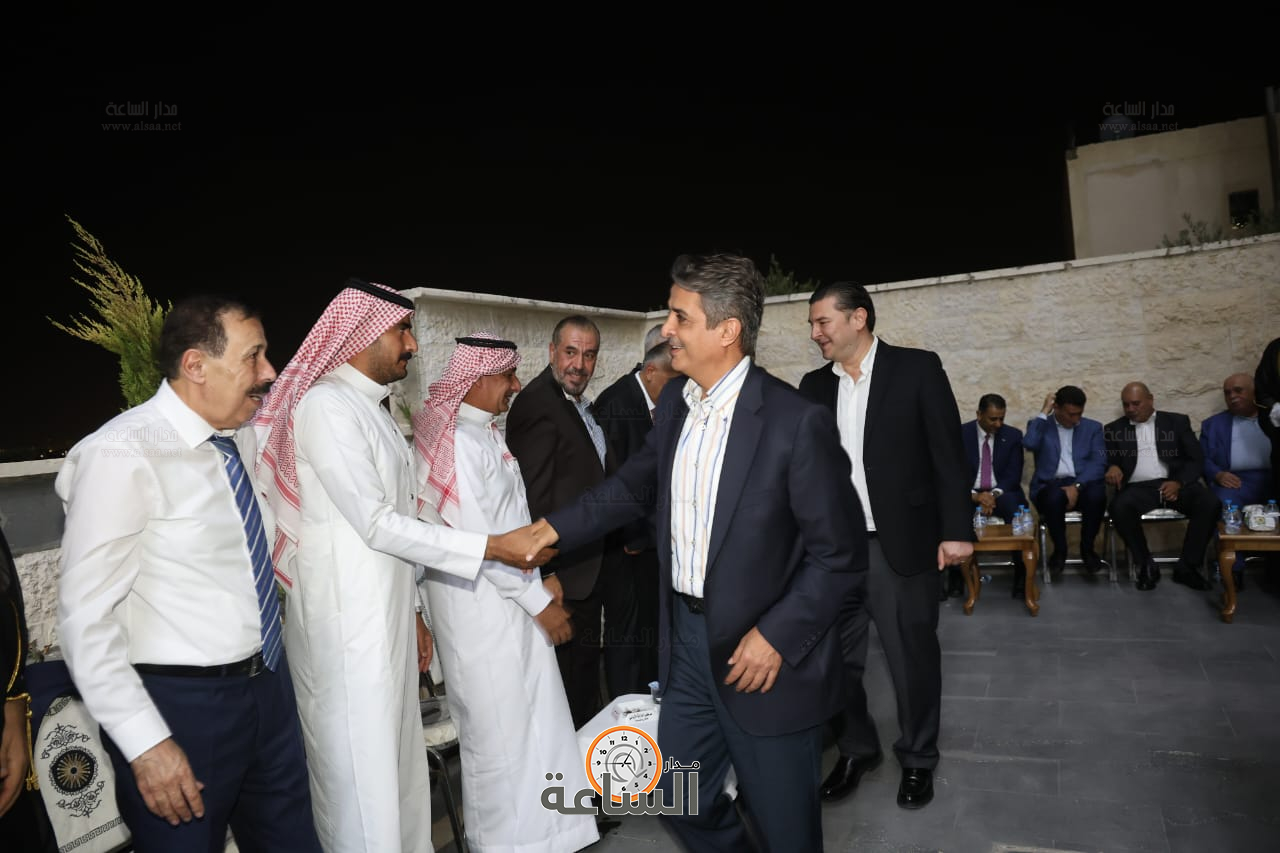 Madar Al-Saa Images 0.24910978032735875