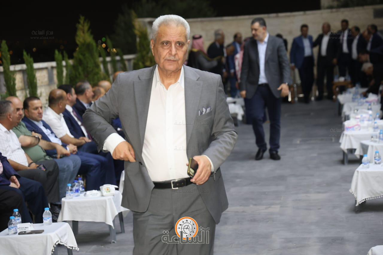 Madar Al-Saa Images 0.7108753852777441