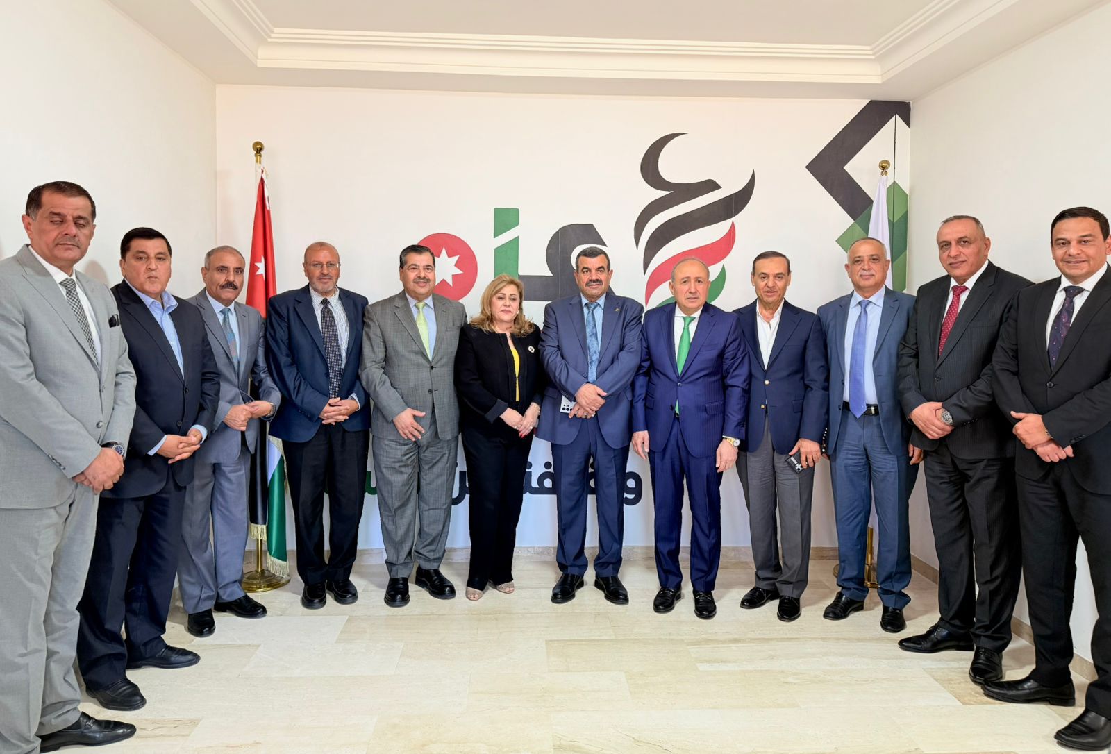 Madar Al-Saa Images 0.3569038590368797