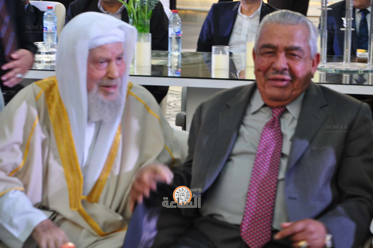 Madar Al-Saa Images 0.341576380462455