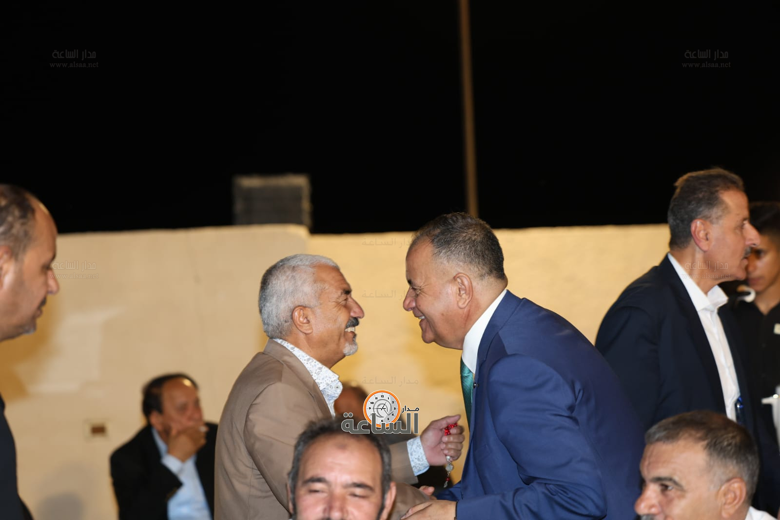 Madar Al-Saa Images 0.5108572077890797