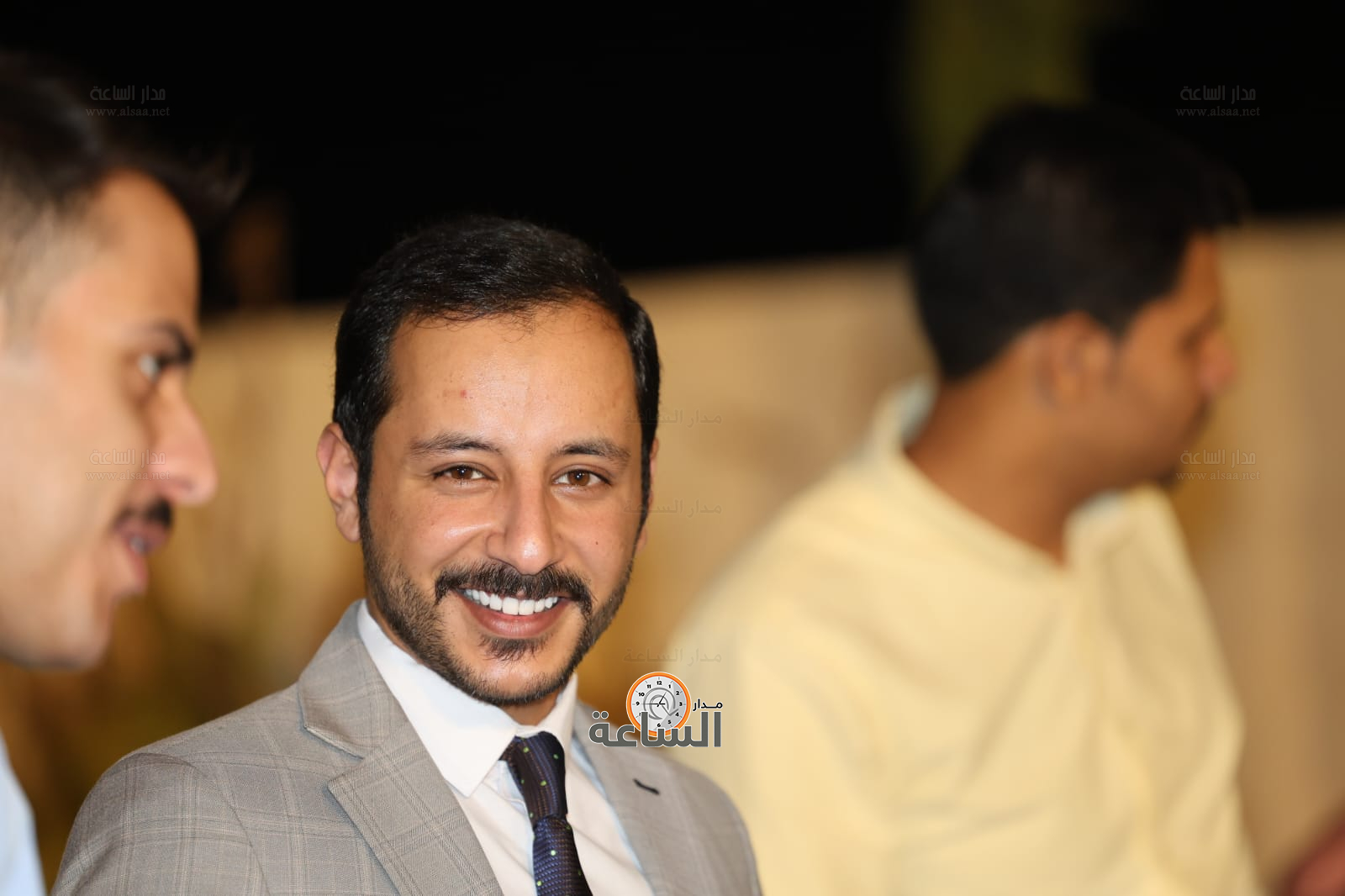 Madar Al-Saa Images 0.4620523136834449